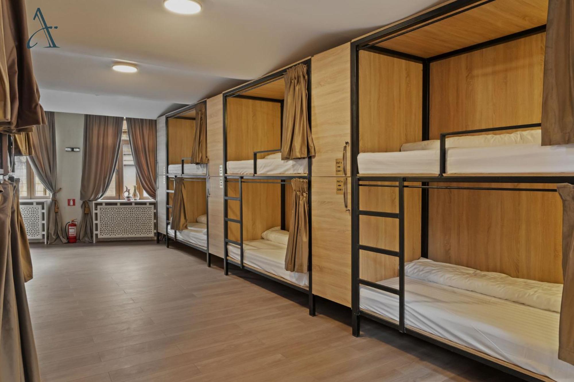 Ramana Garden Hostel - Self-Service Accommodation Bucharest Luaran gambar